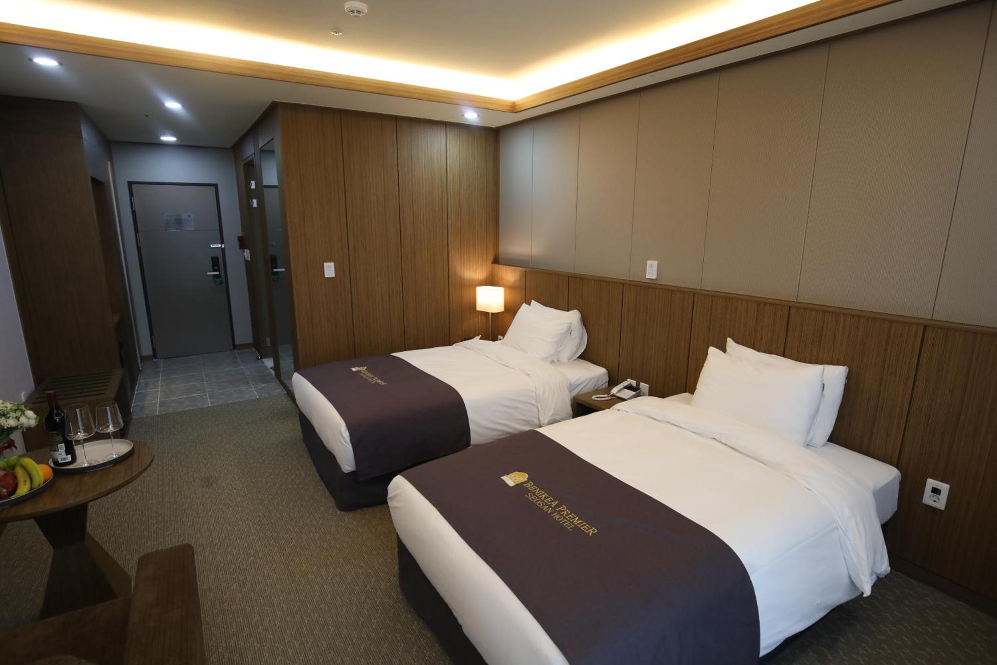 Benikea Hotel Seosan Экстерьер фото